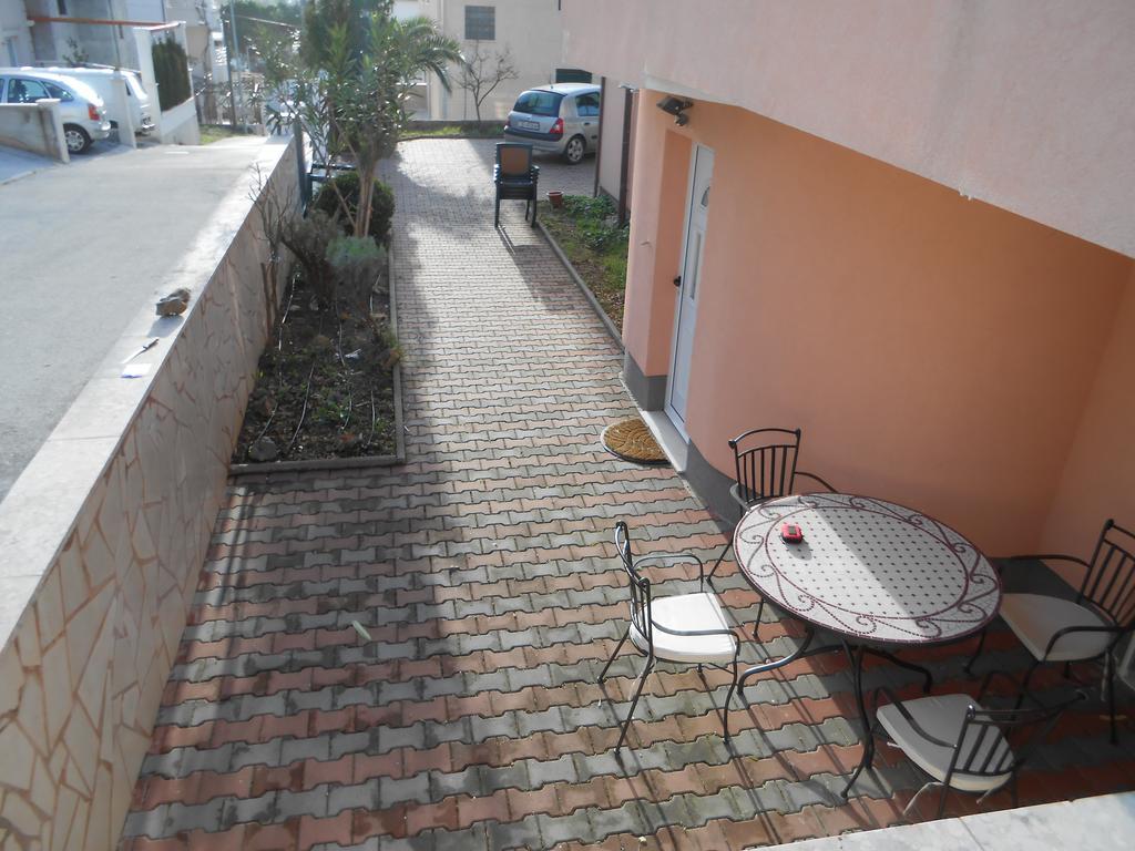 Apartments Luvi Trogir Zimmer foto
